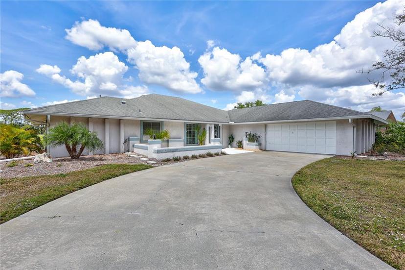 Picture of 4487 Glebe Farm Road, Sarasota FL 34235