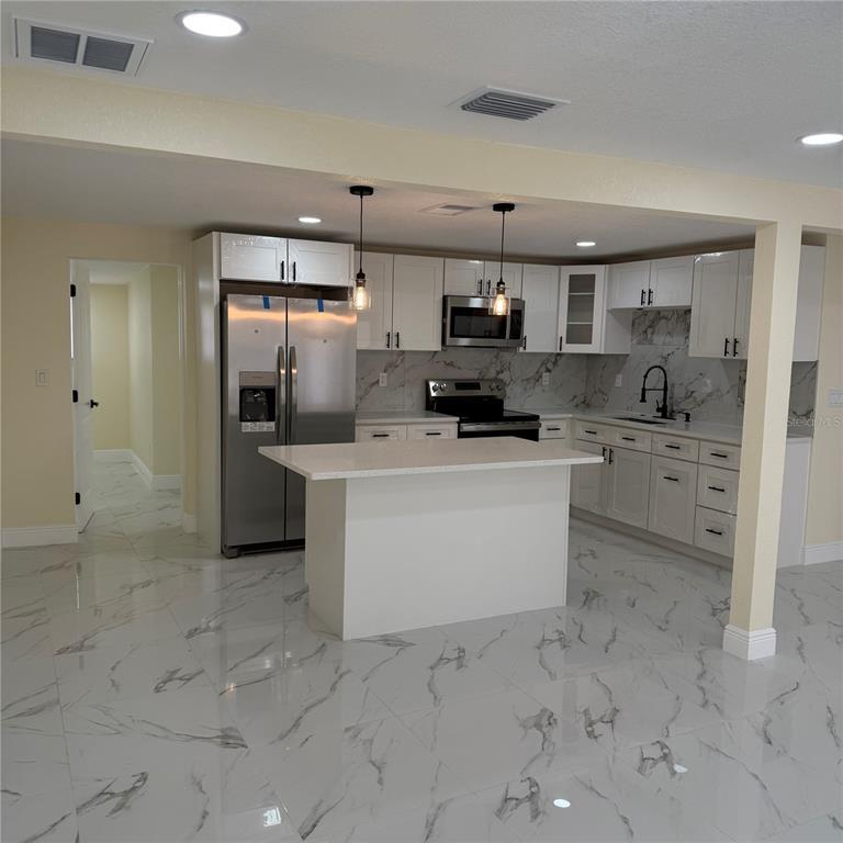 Picture of 3301 Clydesdale Drive, Holiday FL 34691