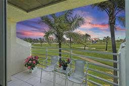 Picture of 6191 Bahia Del Mar Boulevard Unit 204, St Petersburg, FL 33715