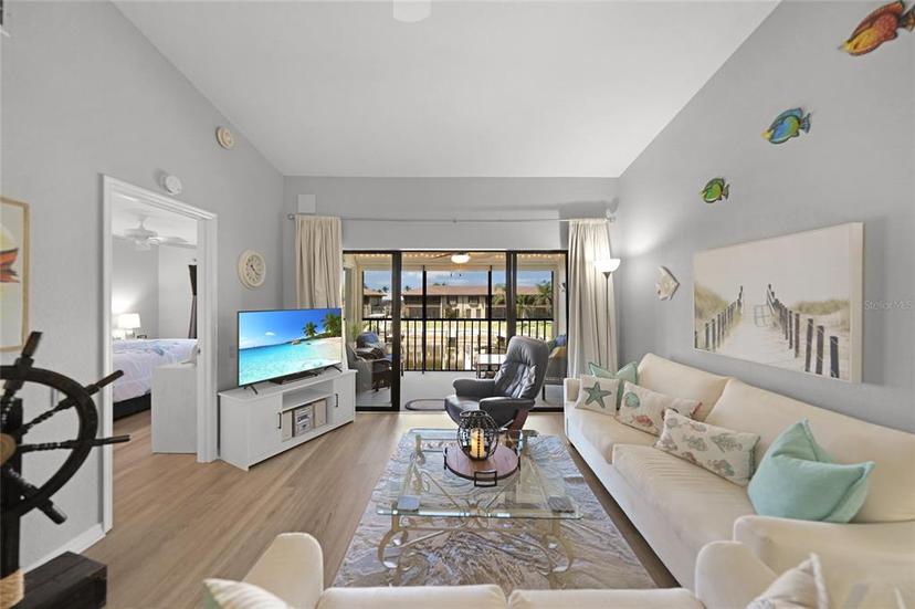 Picture of 245 Coldeway Drive Unit B10, Punta Gorda FL 33950