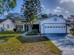Picture of 507 Torres Place, The Villages, FL 32159