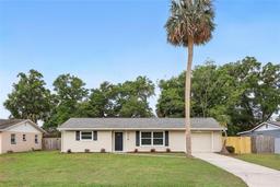 Picture of 916 Spanish Lane, Deland, FL 32720