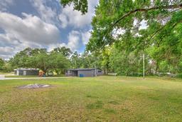Picture of 12909 Fairgreen Road, Dover, FL 33527