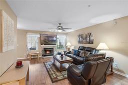 Picture of 1050 Loch Vail Unit 16, Apopka, FL 32712