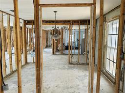 Picture of 1957 Dolphin Boulevard S, St Petersburg, FL 33707