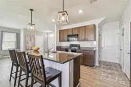 Picture of 32721 Brooks Hawk Ln, Wesley Chapel, FL 33543