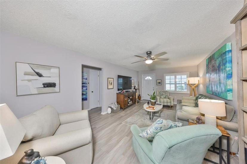 Picture of 5107 Dahlia Street N, Pinellas Park FL 33782