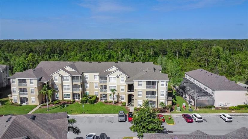 Picture of 2310 Silver Palm Drive Unit 301, Kissimmee FL 34747