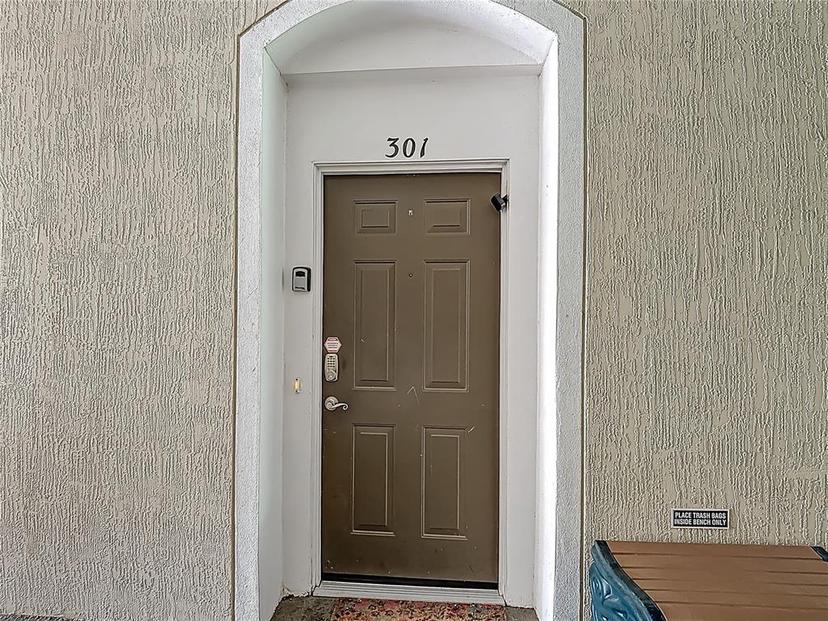 Picture of 2310 Silver Palm Drive Unit 301, Kissimmee FL 34747