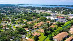 Picture of 7142 Bright Creek Drive Unit 35, Sarasota, FL 34231
