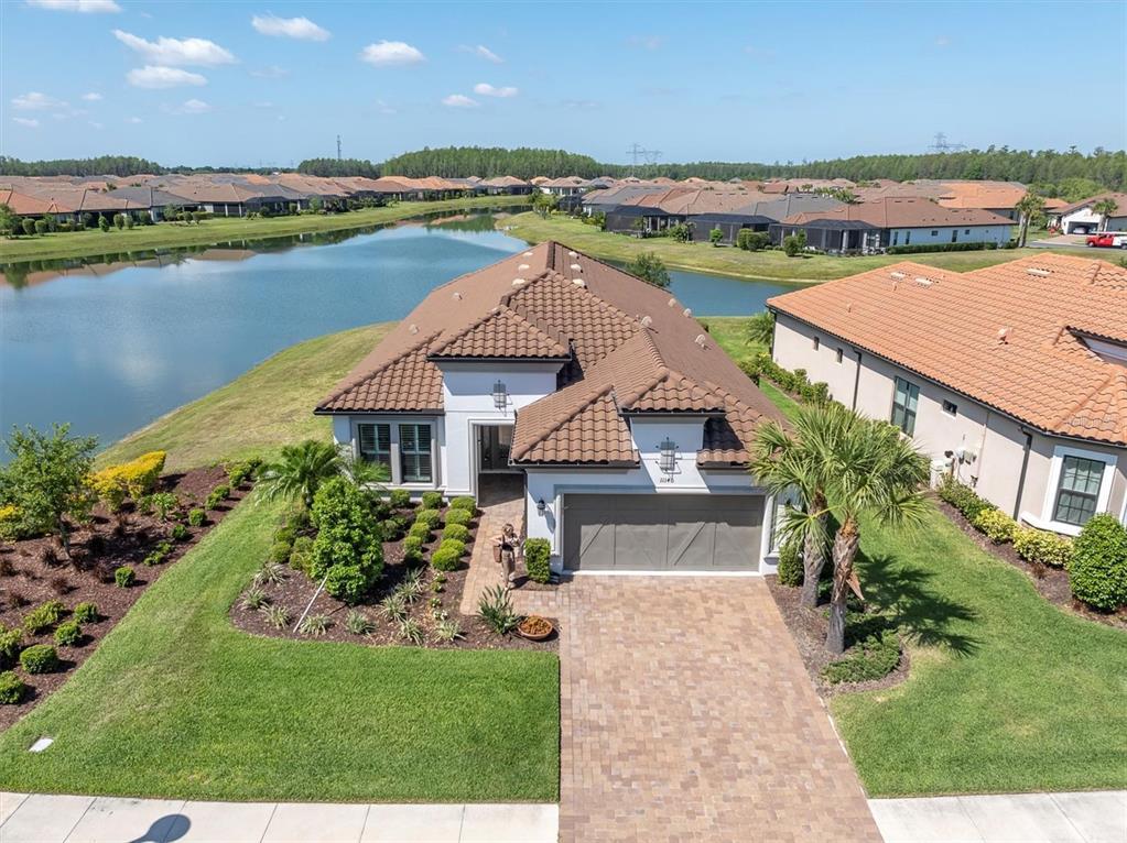 Picture of 11140 Calluna Drive, Odessa, FL 33556
