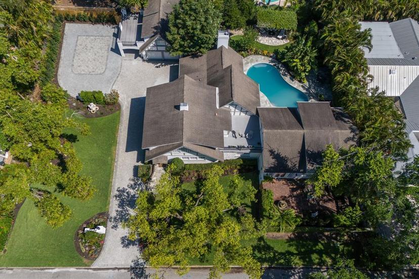 Picture of 1829 Bougainvillea Street, Sarasota FL 34239
