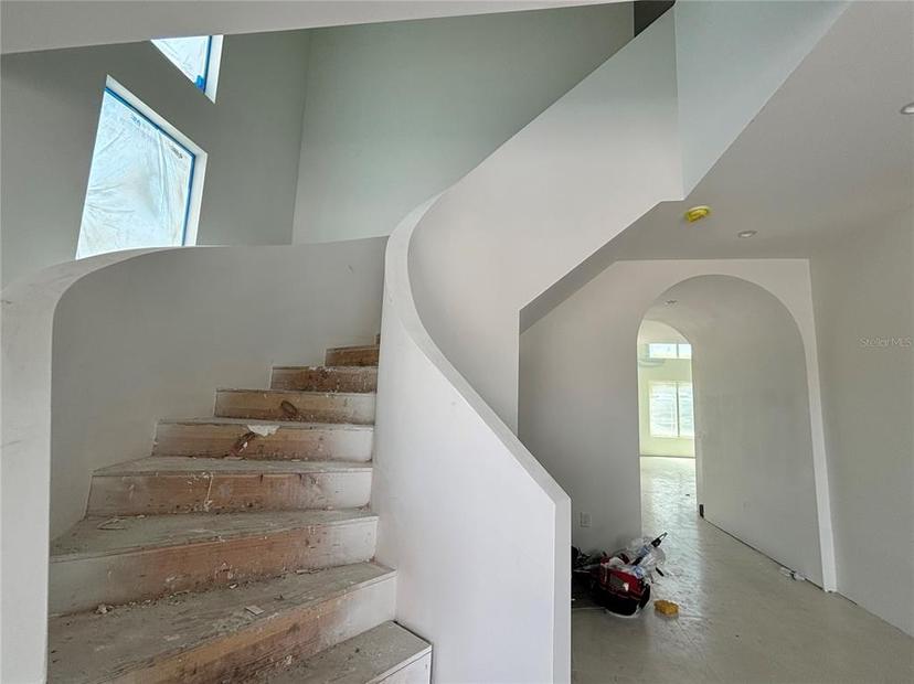 Picture of 4716 W Lawn Avenue, Tampa FL 33611