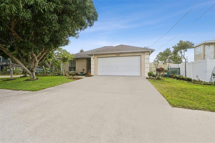 Picture of 7599 57Th Street N, Pinellas Park FL 33781
