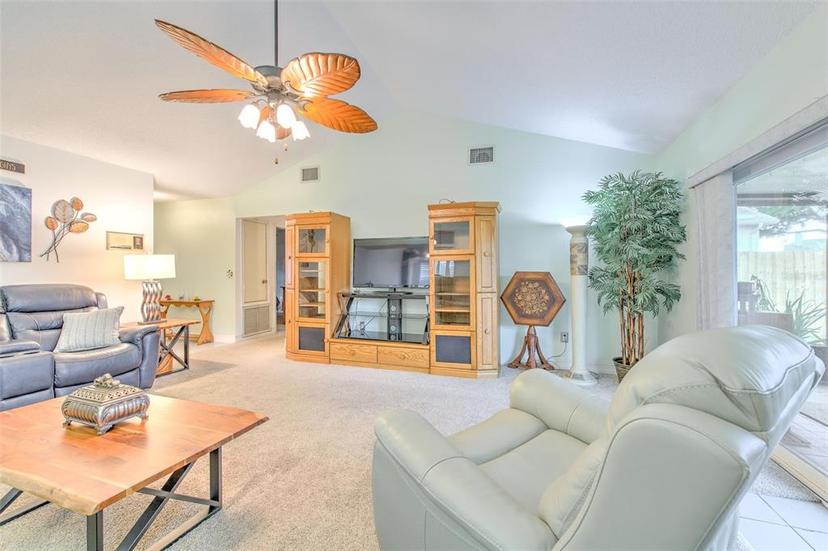 Picture of 1239 Tuxford Drive, Brandon FL 33511