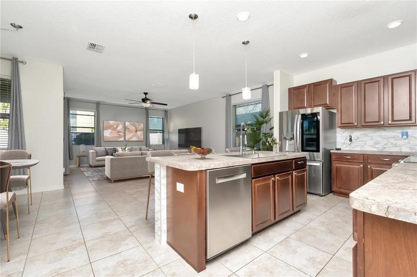 Picture of 16717 Myrtle Sand Drive, Wimauma FL 33598