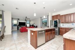 Picture of 16717 Myrtle Sand Drive, Wimauma, FL 33598