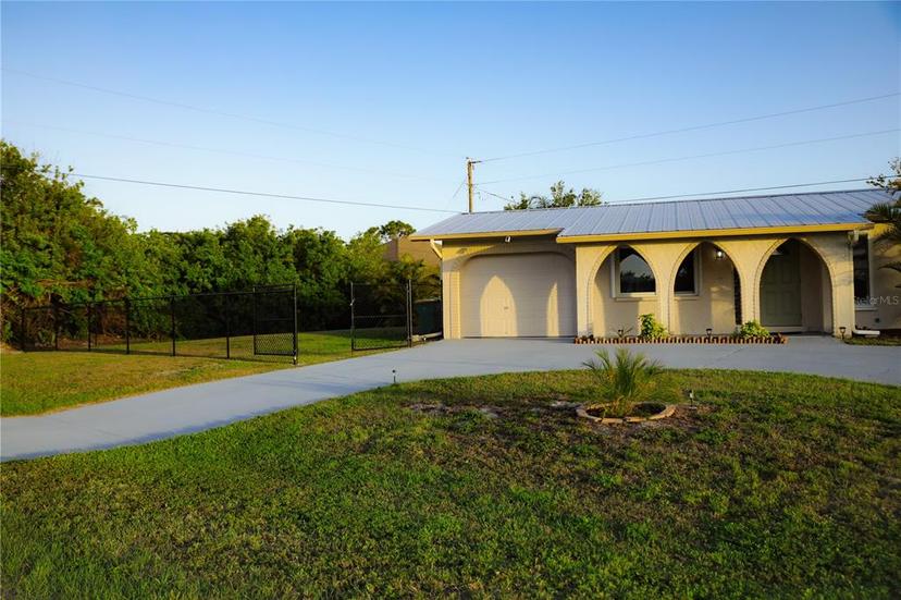 Picture of 389 Millport Street Nw, Port Charlotte FL 33948