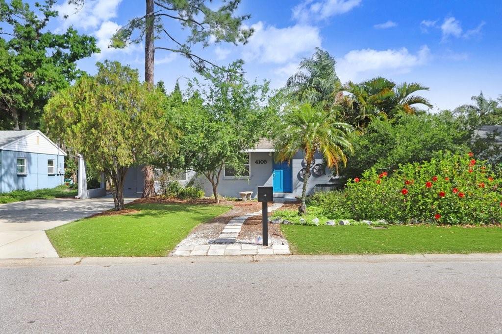 Picture of 4105 W Bay Villa Avenue, Tampa, FL 33611