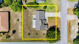 Picture of 15 Blare Castle Drive, Palm Coast, FL 32137