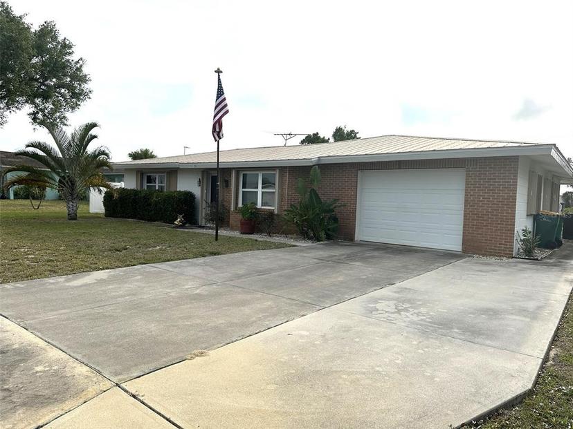 Picture of 1220 Punta Nova Terrace, Englewood FL 34223