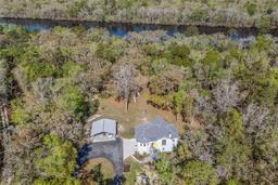 Picture of 4250 NW 81St Lane, Bell, FL 32619