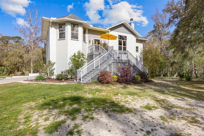 Picture of 4250 NW 81St Lane, Bell FL 32619