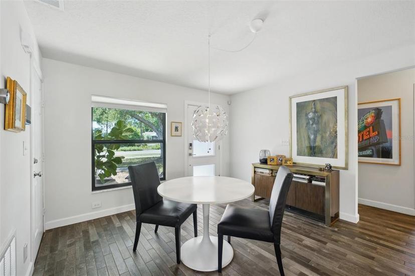 Picture of 2725 N Poplar Ave, Tampa FL 33602