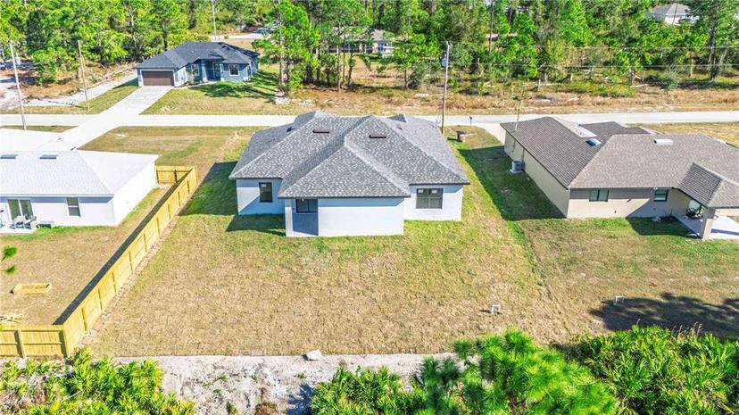 Picture of 510 Cottonwood Avenue S, Lehigh Acres FL 33974