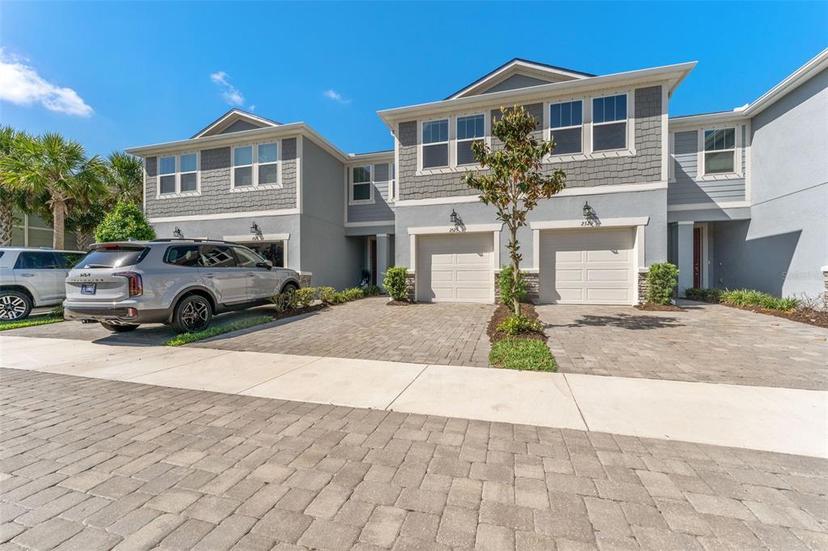 Picture of 2525 Arbor Wind Drive, Lutz FL 33558