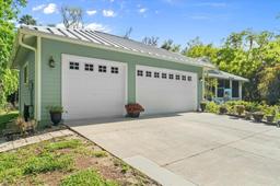 Picture of 2030 Waterford Estates Drive, New Smyrna Beach, FL 32168