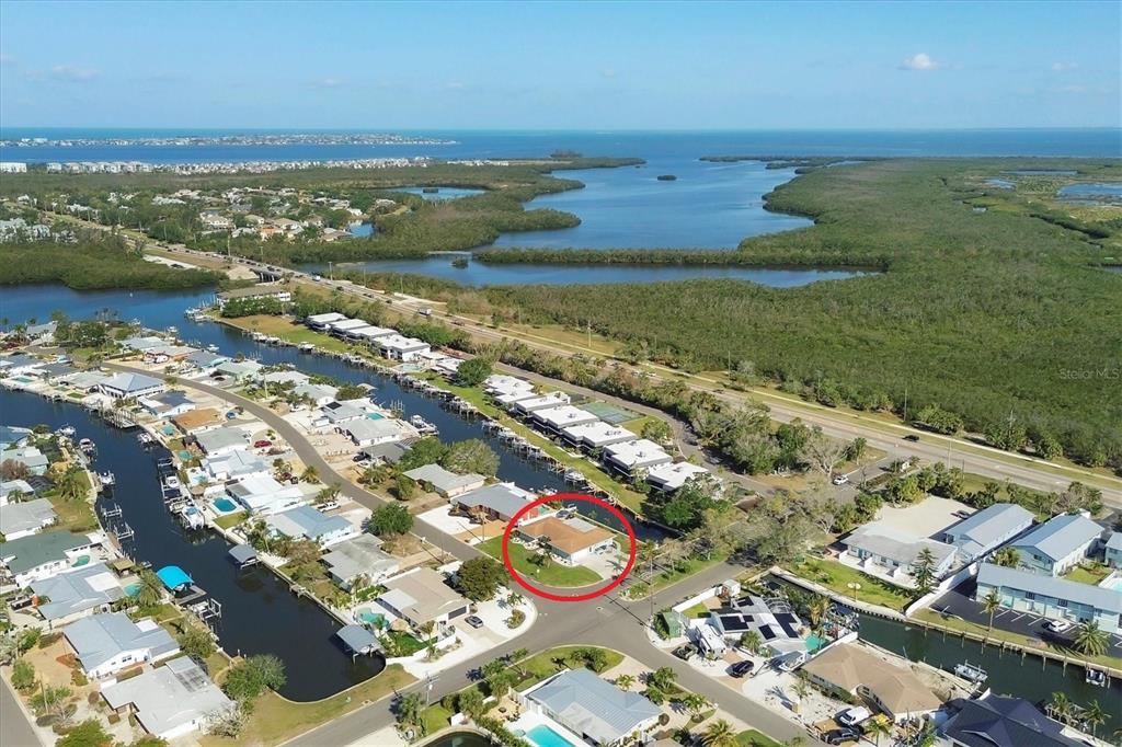 Picture of 10304 Sandpiper Road W, Bradenton, FL 34209