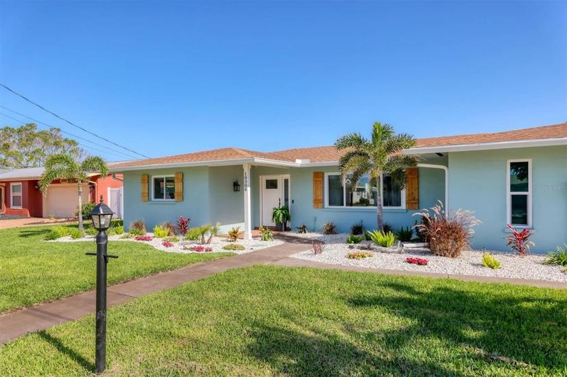 Picture of 10304 Sandpiper Road W, Bradenton FL 34209