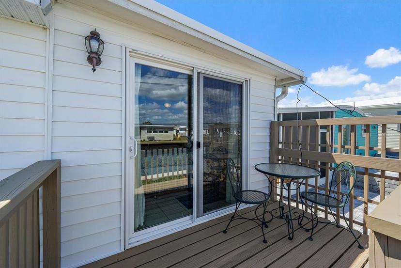 Picture of 218 Bimini Drive, Palmetto FL 34221
