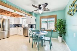 Picture of 18102 2Nd St E, Redington Shores, FL 33708