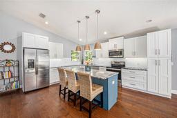 Picture of 12020 Stone Crossing Cir, Tampa, FL 33635