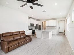 Picture of 19153 Elsimont Isle, Lutz, FL 33558