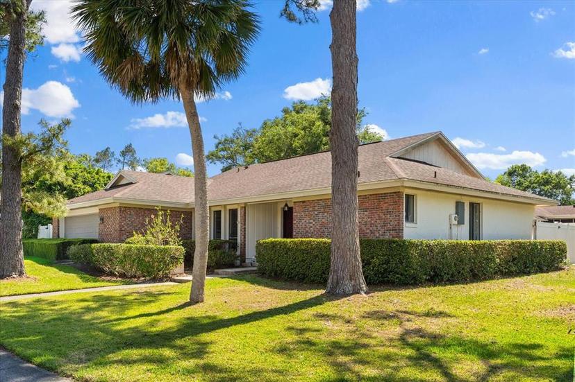 Picture of 400 Woodview Drive, Longwood FL 32779