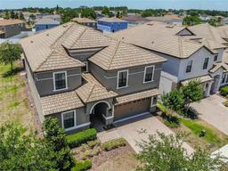 Picture of 1491 Rolling Fairway Drive, Davenport, FL 33896
