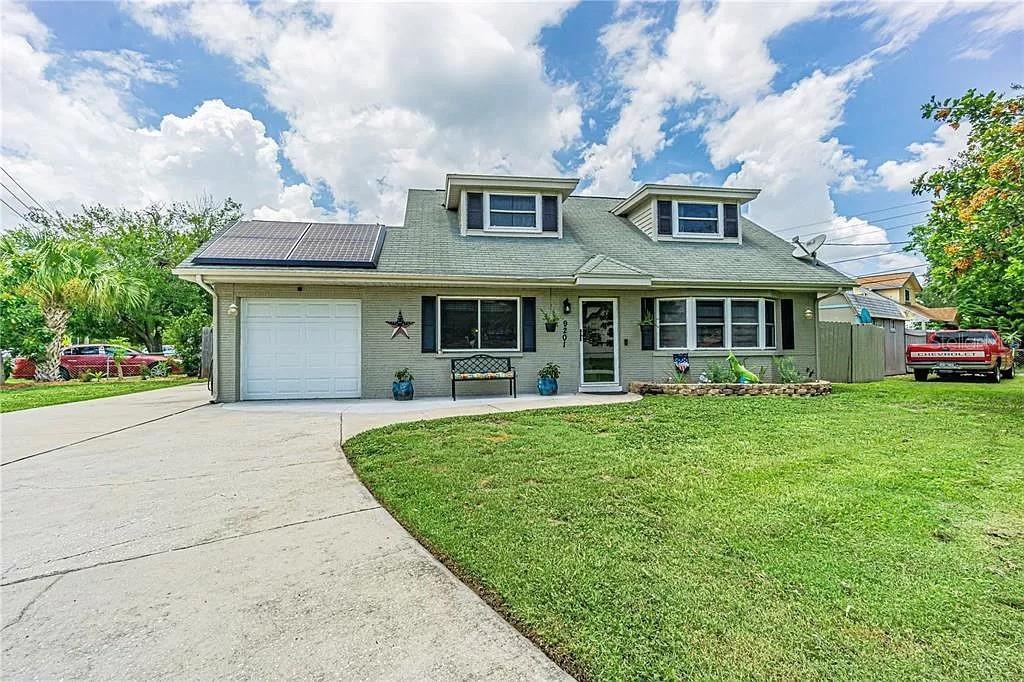 Picture of 9201 86Th Avenue, Seminole, FL 33777