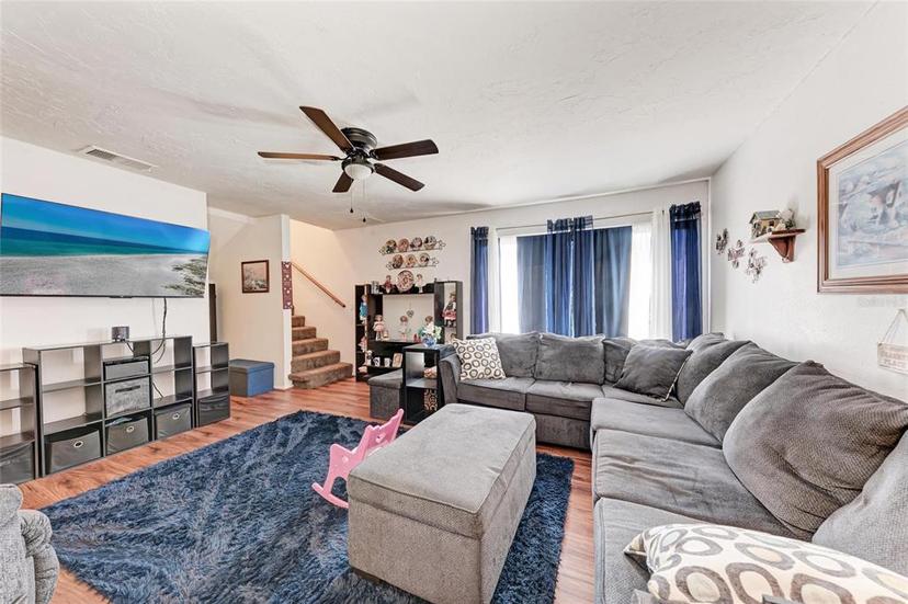 Picture of 1026 Longfellow Court Unit 111, Sarasota FL 34243