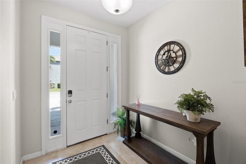 Picture of 8711 Palmer Park Circle, Sarasota FL 34238