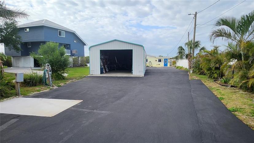 Picture of 3302 W Shell Point Road, Ruskin FL 33570