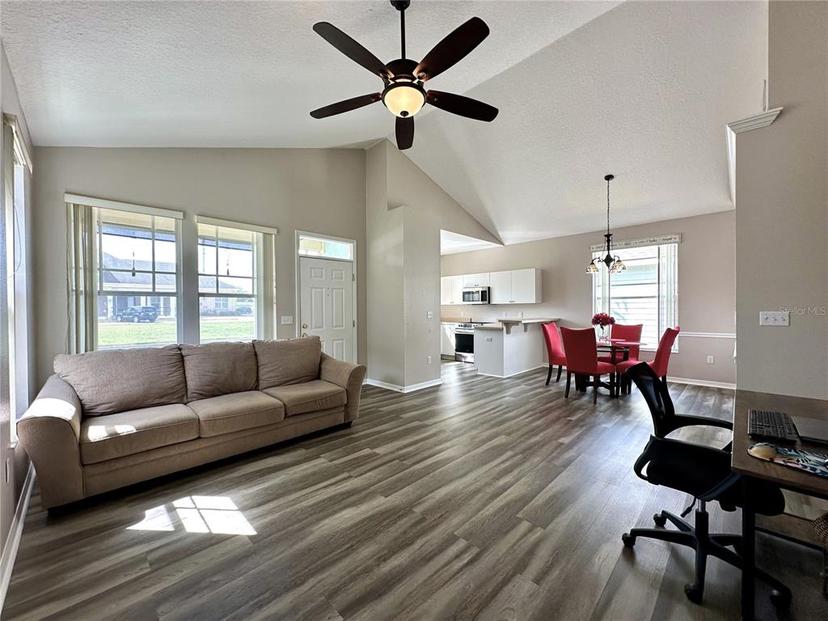 Picture of 6212 Abbott Station Drive, Zephyrhills FL 33542