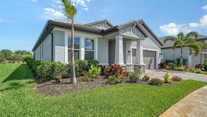 Picture of 4725 Antrim Drive, Sarasota FL 34240