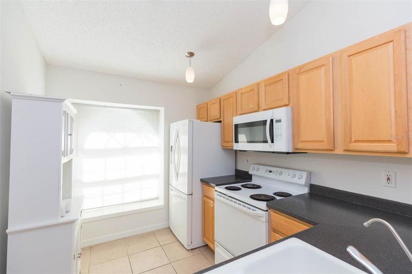 Picture of 3777 Mission Court, Largo FL 33771