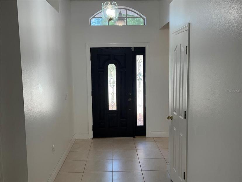 Picture of 8908 Southbay Drive, Tampa FL 33615
