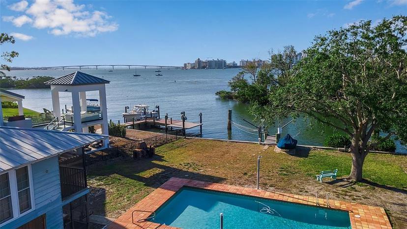 Picture of 1479 Bay Point Drive, Sarasota FL 34236