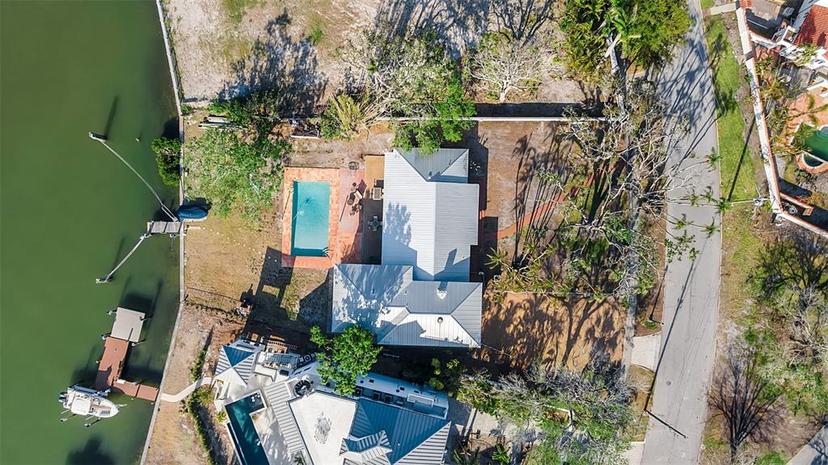 Picture of 1479 Bay Point Drive, Sarasota FL 34236