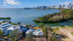 Picture of 1479 Bay Point Drive, Sarasota, FL 34236